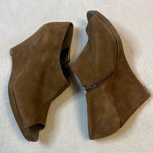 Banana Republic Suede Wedge Boots with Side Zip - Size 10